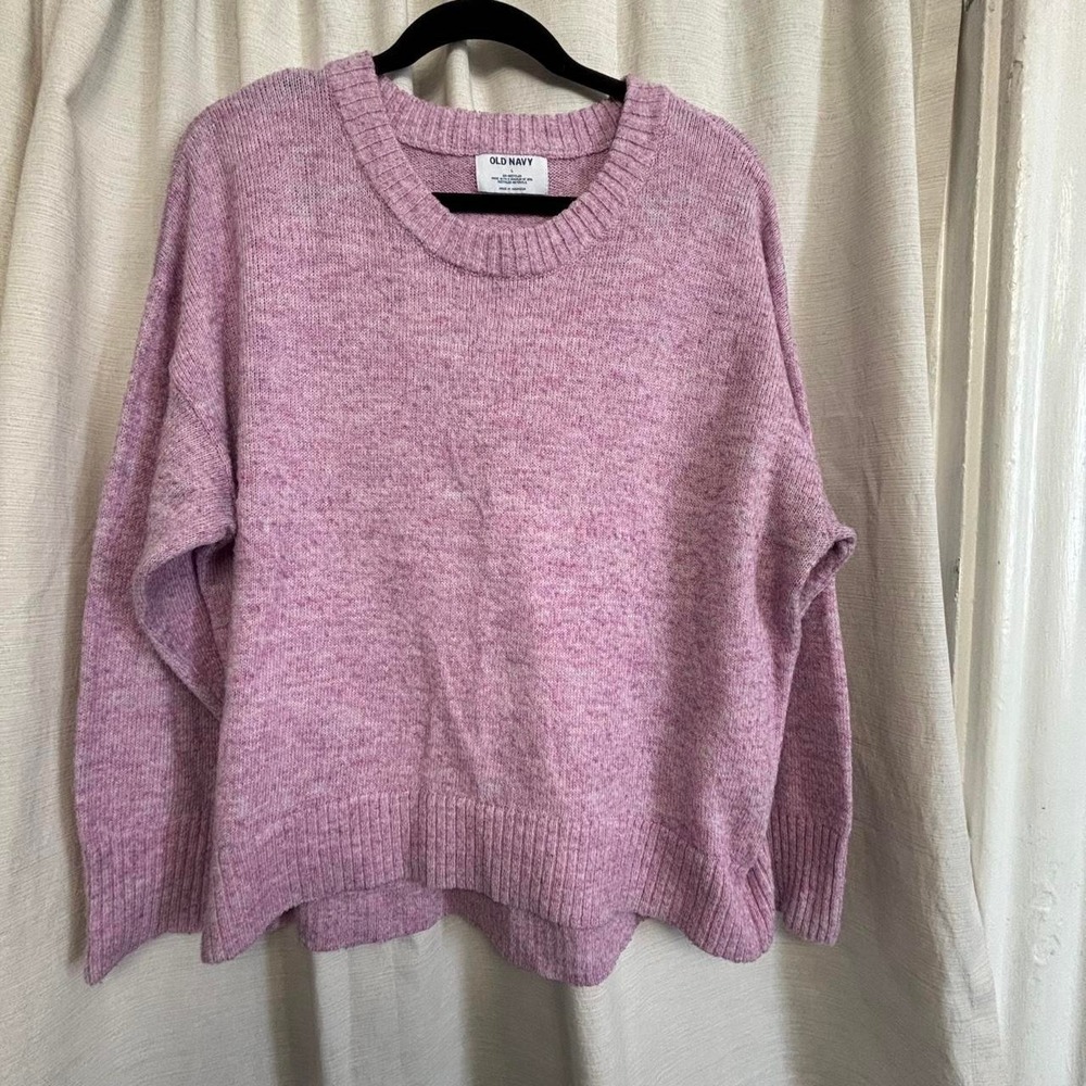 Old Navy lavender pink cozy sweater Size L